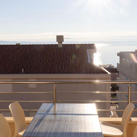 Apartment Domo Makarska Exterior photo