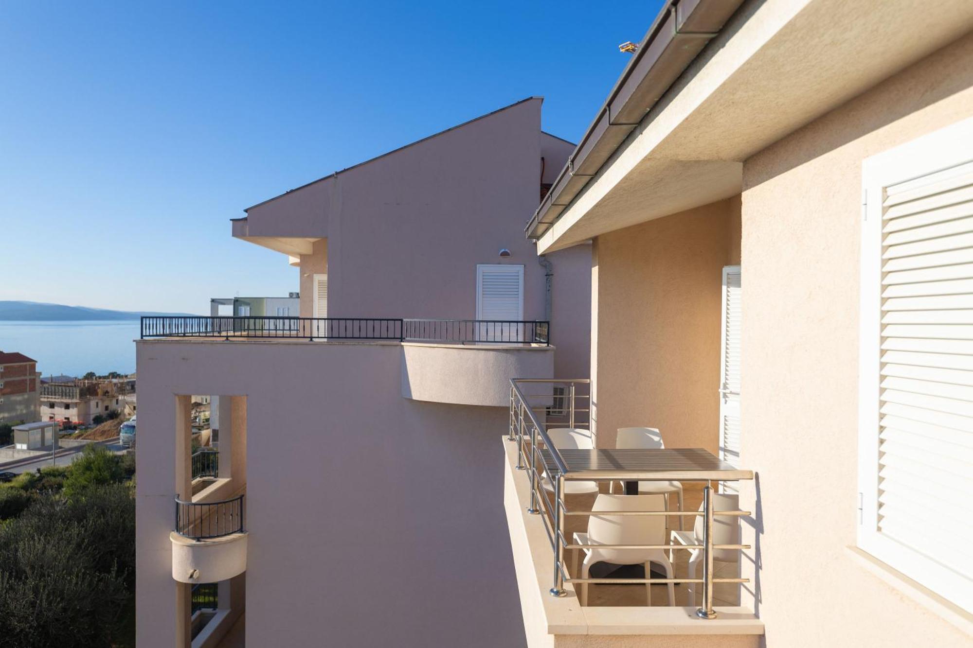 Apartment Domo Makarska Exterior photo